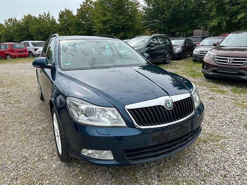 Gebraucht 2012 Skoda Octavia Family Limousine | 3.600 € (Fairer Preis) - Bild 1/4