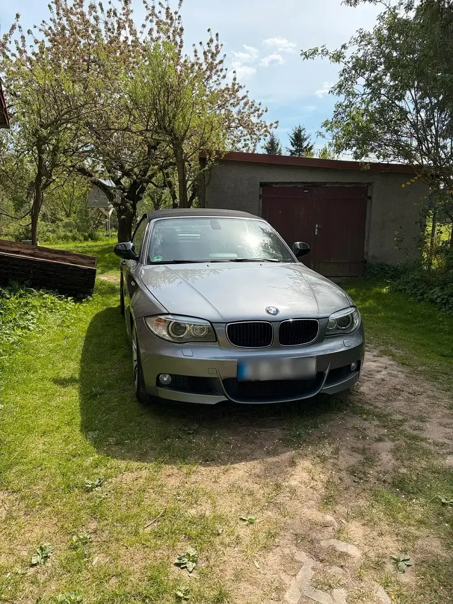 Gebraucht BMW 125 Cabriolet M Sport 270 PS (198 kW) 2012 Silber Cabrio