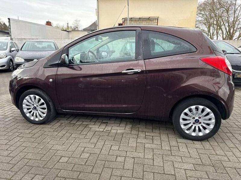 Gebraucht Ford Ka Titanium 69 PS (50 kW) 2011 Braun Kleinwagen