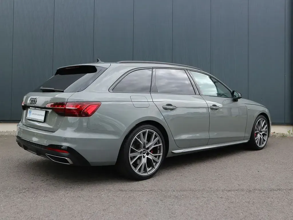 Usata Audi A4 S-Line 204 CV (150 kW) 2021 Grigio Station wagon