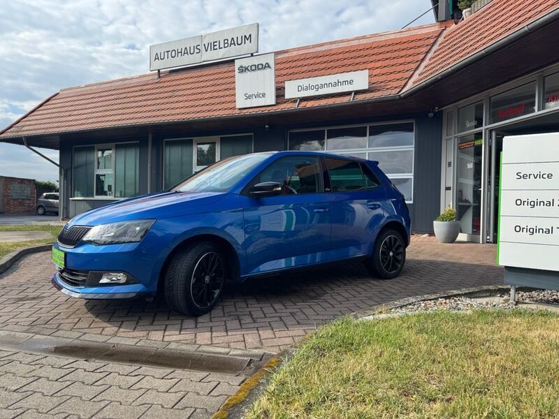 Blau Gebraucht 2017 Skoda Fabia Monte Carlo Kleinwagen | 14.500 € (Fairer Preis) - Bild 1/4