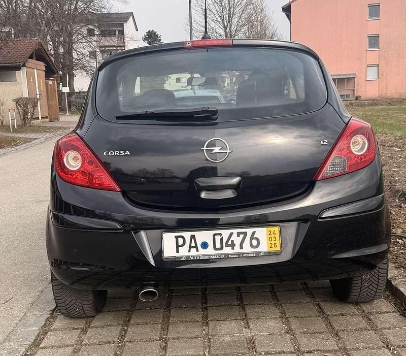 Gebraucht Opel Corsa 80 PS (58 kW) 2008 Schwarz Kleinwagen
