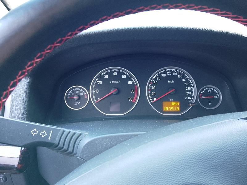 Gebraucht Opel Vectra 211 PS (155 kW) 2004 Schwarz Kombi