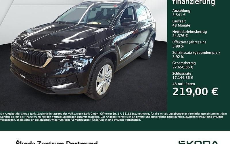 Schwarz Gebraucht 2024 Skoda Karoq Selection SUV | 29.917 € (Guter Preis) - Bild 1/4