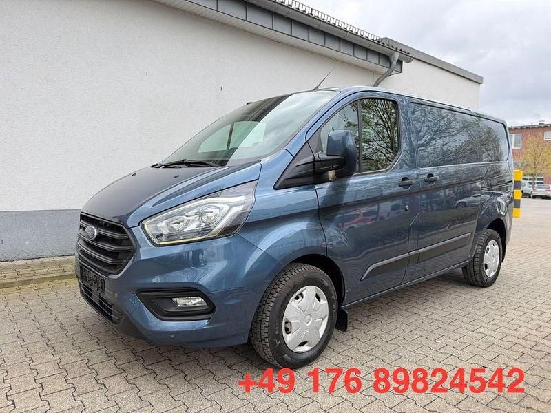 Gebraucht Ford Transit Custom Trend 105 PS (77 kW) 2018 Blau Van / Kleinbus