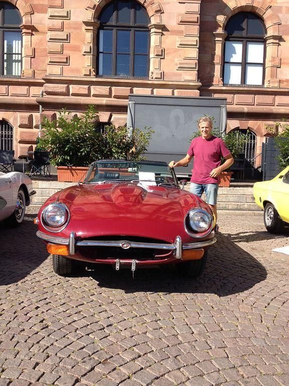 Rot Gebraucht 1969 Jaguar E-Type Cabrio | 61.500 € - Bild 1/4