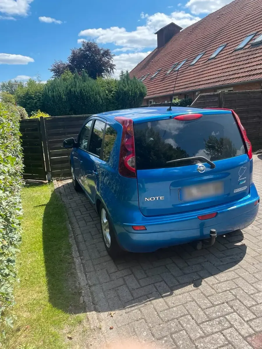 Gebraucht Nissan Note 88 PS (64 kW) 2010 Blau Kleinwagen