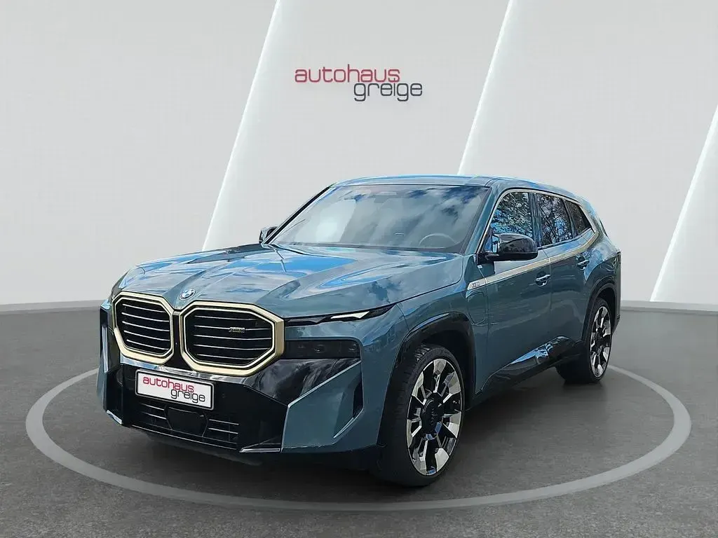 Używany BMW XM Performance 653 KM (480 kW) 2024 Zielony SUV