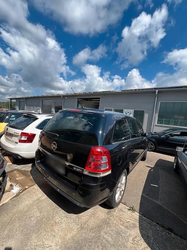 Gebraucht Opel Zafira 2008 Schwarz Van / Kleinbus