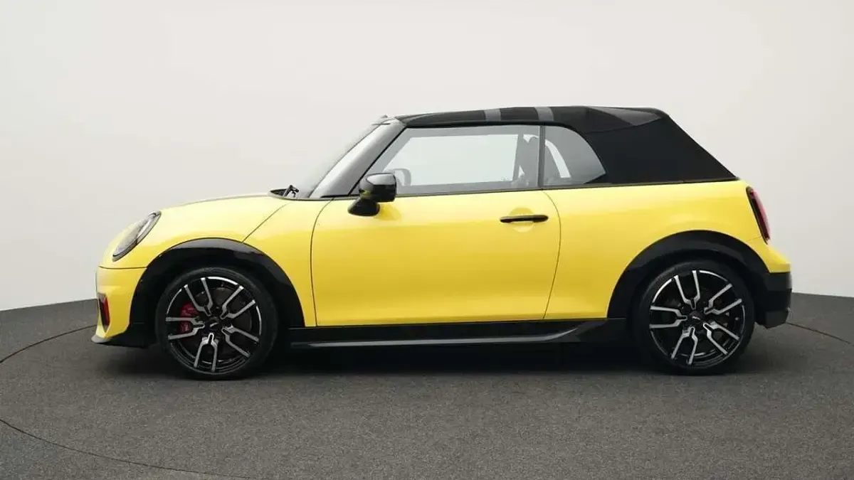 Gebraucht Mini John Cooper Works Cabriolet 231 PS (169 kW) 2025 Gelb Cabrio