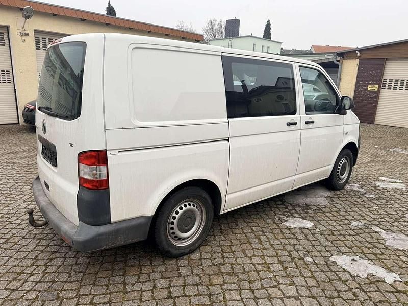 Gebraucht VW Transporter 102 PS (75 kW) 2011 Candyweiß Van