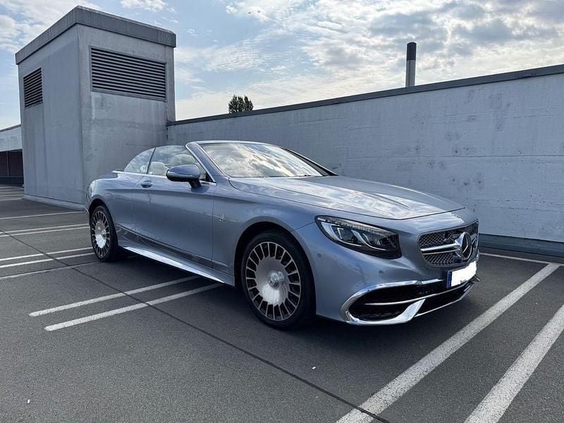 Blau Gebraucht 2018 Mercedes S650 Maybach Cabrio | 319.000 € - Bild 1/4