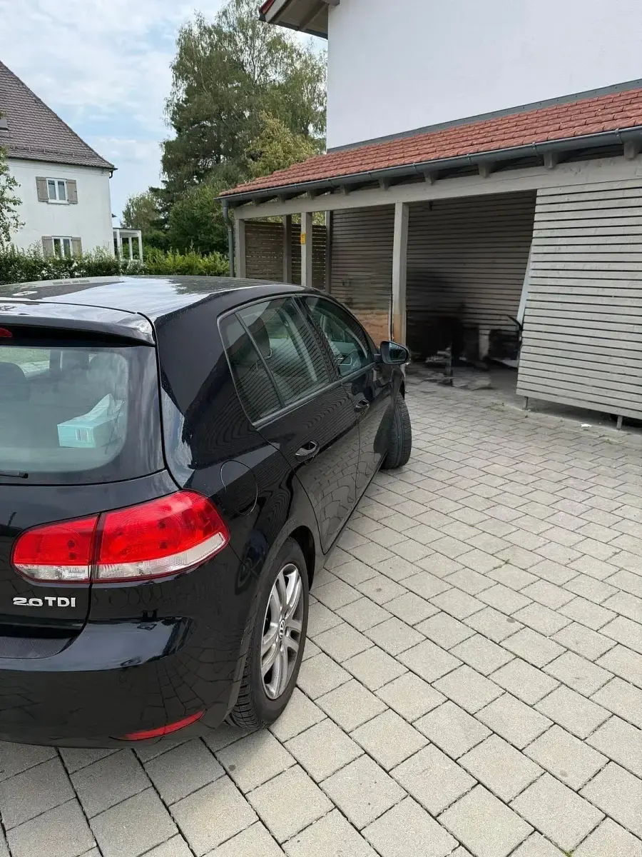 Gebraucht VW Golf VI 110 PS (80 kW) 2009 Schwarz Kleinwagen