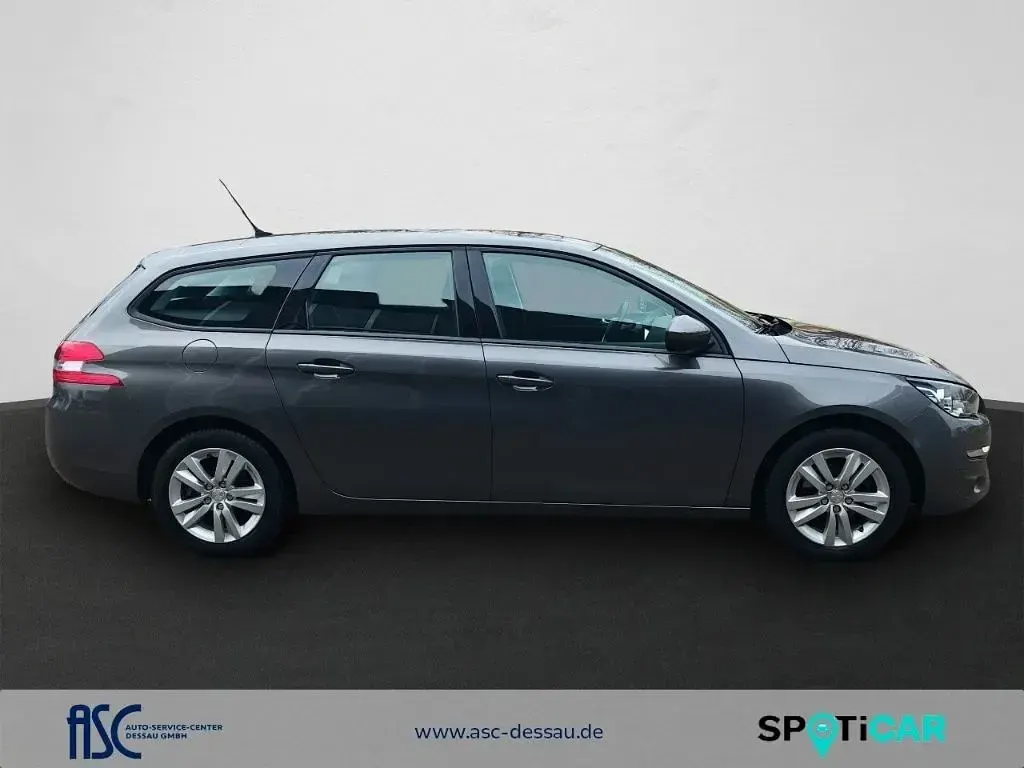 Gebraucht Peugeot 308 Active 110 PS (80 kW) 2016 Gris platinium Kombi