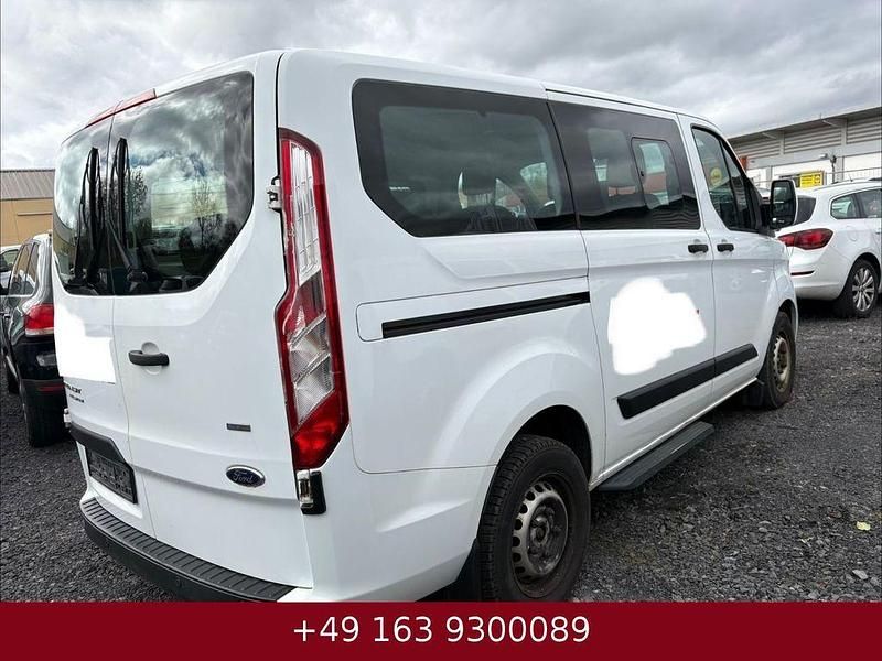 Gebraucht Ford Transit Trend 131 PS (96 kW) 2019 Weiß Kombi