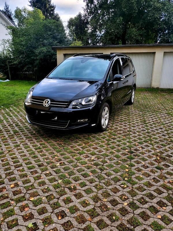 Schwarz Gebraucht 2012 VW Sharan Van / Kleinbus | 10.750 € (Etwas zu teuer) - Bild 1/4