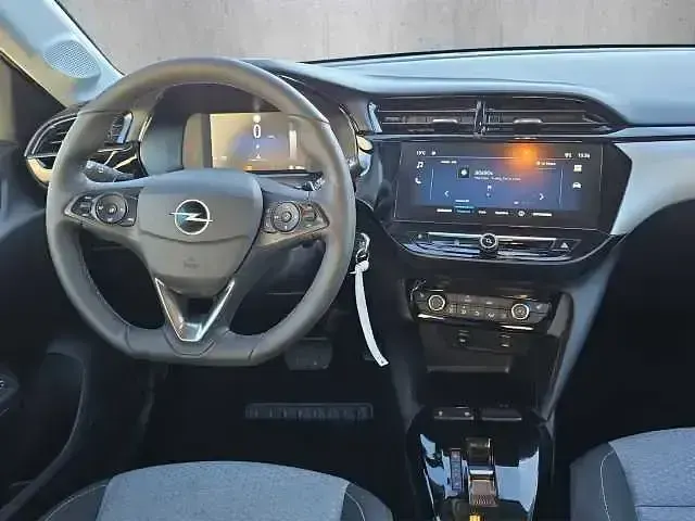 Gebraucht Opel Corsa Edition 101 PS (74 kW) 2025 Kristall silber (metallic) Kleinwagen