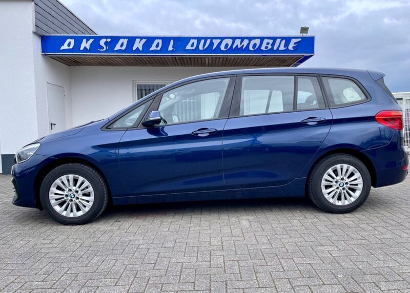 Blau Gebraucht 2019 BMW 218 Gran Tourer Advantage Van / Kleinbus | 12.950 € (Fairer Preis) - Bild 1/4