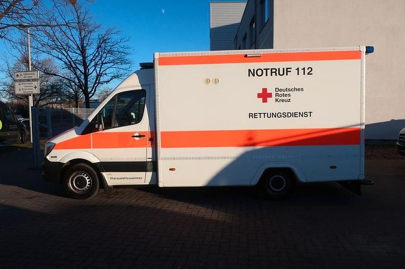 Gebraucht Mercedes 316 163 PS (119 kW) 2016 Weiß Van