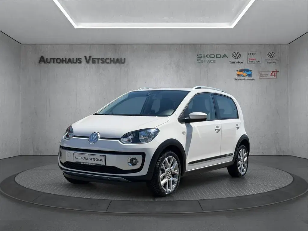 Gebraucht VW cross up! 75 PS (55 kW) 2016 Weiß Kleinwagen