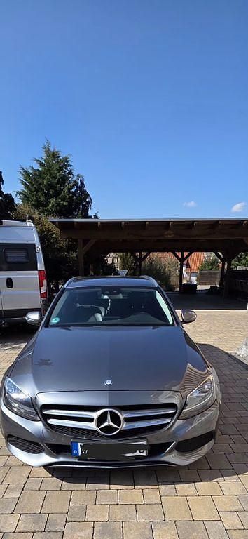 Gebraucht Mercedes C220 170 PS (125 kW) 2017 Grau Limousine
