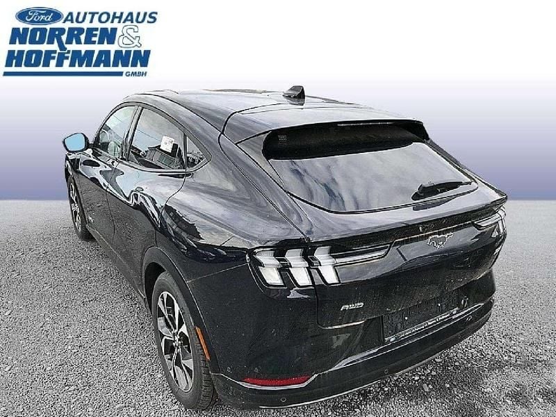 Gebraucht Ford Mustang Mach-E 258 kW (351 PS) 2023 Black metallic SUV