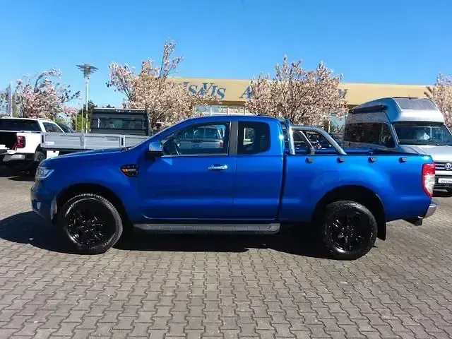 Usata Ford Ranger XLT 170 CV (125 kW) 2020 Blu Pick-up