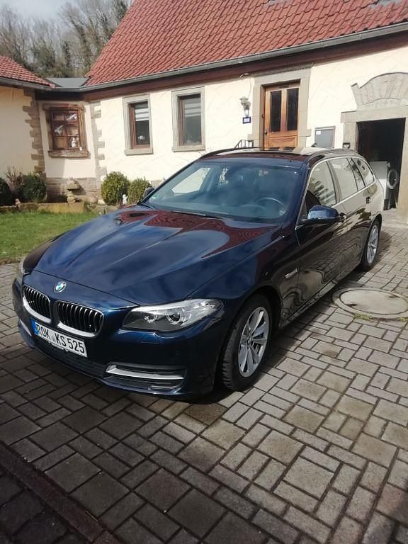 Gebraucht BMW 525 231 PS (169 kW) 2017 Blau Kombi