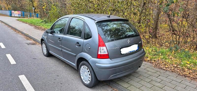 Używany Citroën C3 75 KM (55 kW) 2008 Szary Sedan/Limuzyna