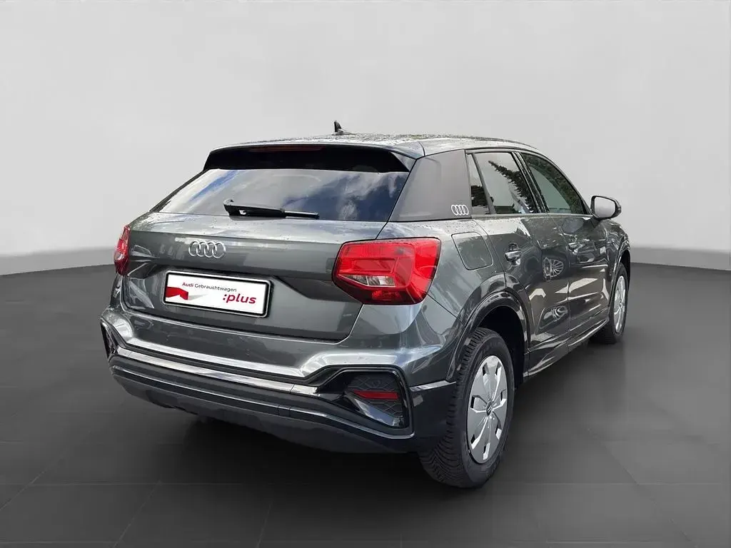Gebraucht Audi Q2 S-Line 116 PS (85 kW) 2025 Grau SUV