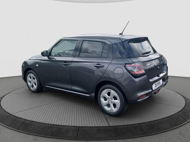 Neu Suzuki Swift Comfort 83 PS (61 kW) 2026 Grau Limousine