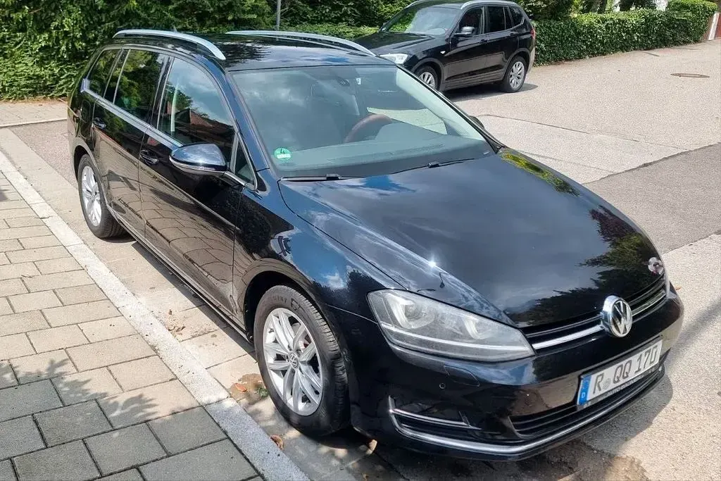 Gebraucht VW Golf VII Comfortline 122 PS (89 kW) 2014 Schwarz Kombi