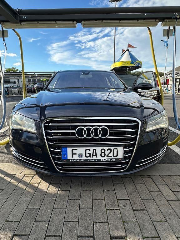 Blau Gebraucht 2013 Audi A8L Ambiente Limousine | 15.000 € (Guter Preis) - Bild 1/4