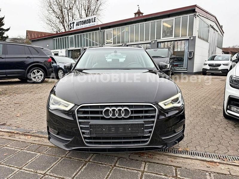 Gebraucht Audi A3 Attraction 125 PS (91 kW) 2014 Schwarz Limousine