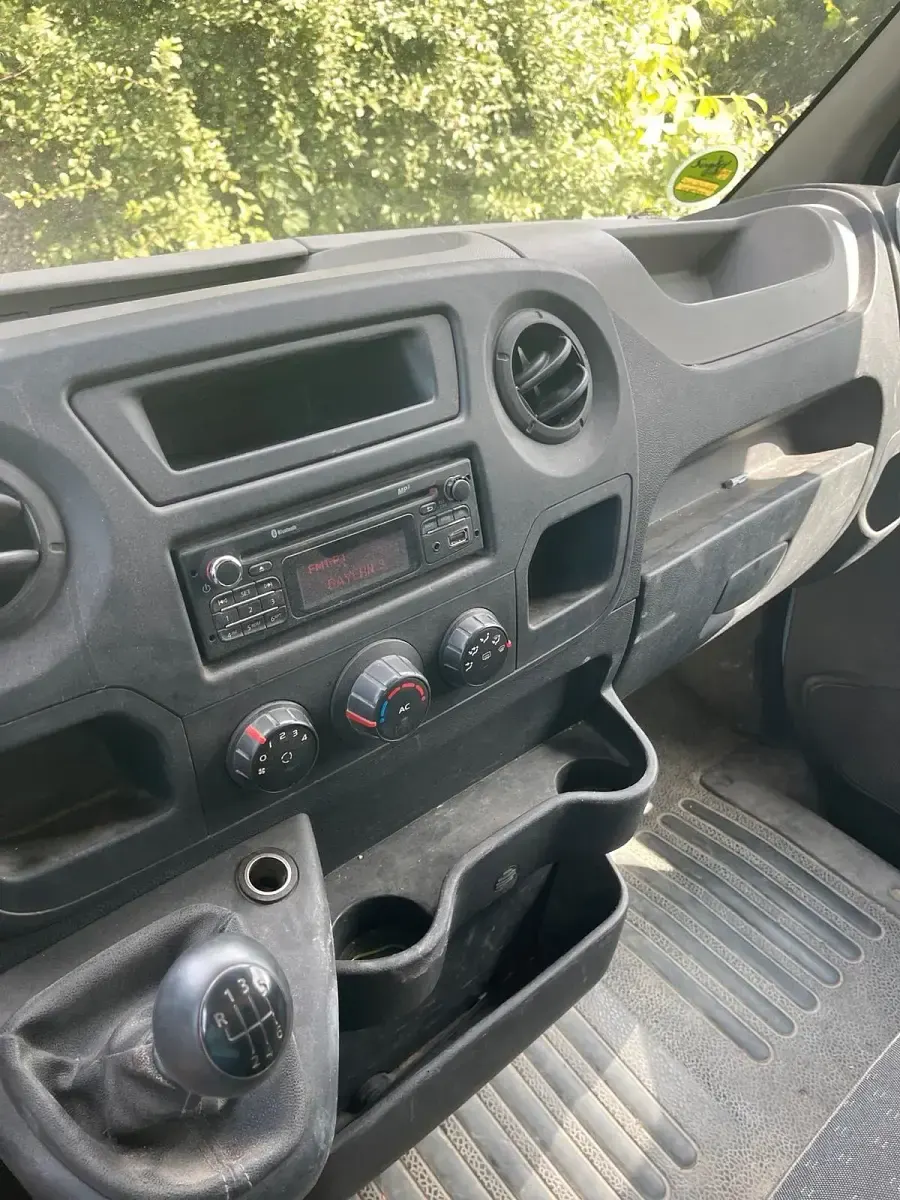 Gebraucht Opel Movano 92 PS (67 kW) 2013 Weiß Van / Kleinbus