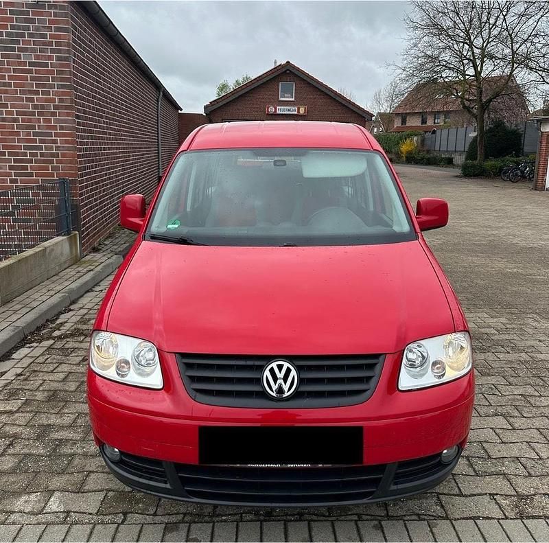 Gebraucht VW Caddy Maxi 105 PS (77 kW) 2009 Rot Van / Kleinbus