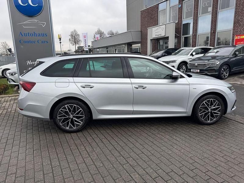 Gebraucht Skoda Octavia Clever 150 PS (110 kW) 2021 Silber Kombi