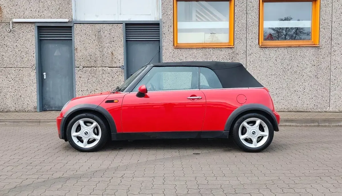 Gebraucht Mini Cooper Cabriolet 116 PS (85 kW) 2005 Rot Cabrio