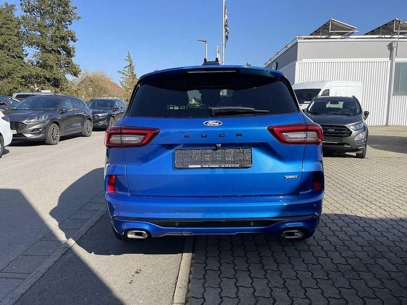 Neu Ford Kuga ST-Line X 243 PS (178 kW) 2026 Dynamicblaumetallic SUV