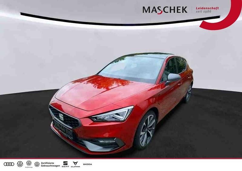 Rot Gebraucht 2021 Seat Leon Limousine | 22.840 € (Fairer Preis) - Bild 1/4