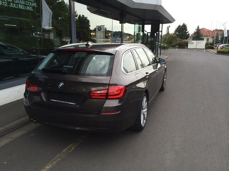 Gebraucht BMW 520 184 PS (135 kW) 2013 Kombi
