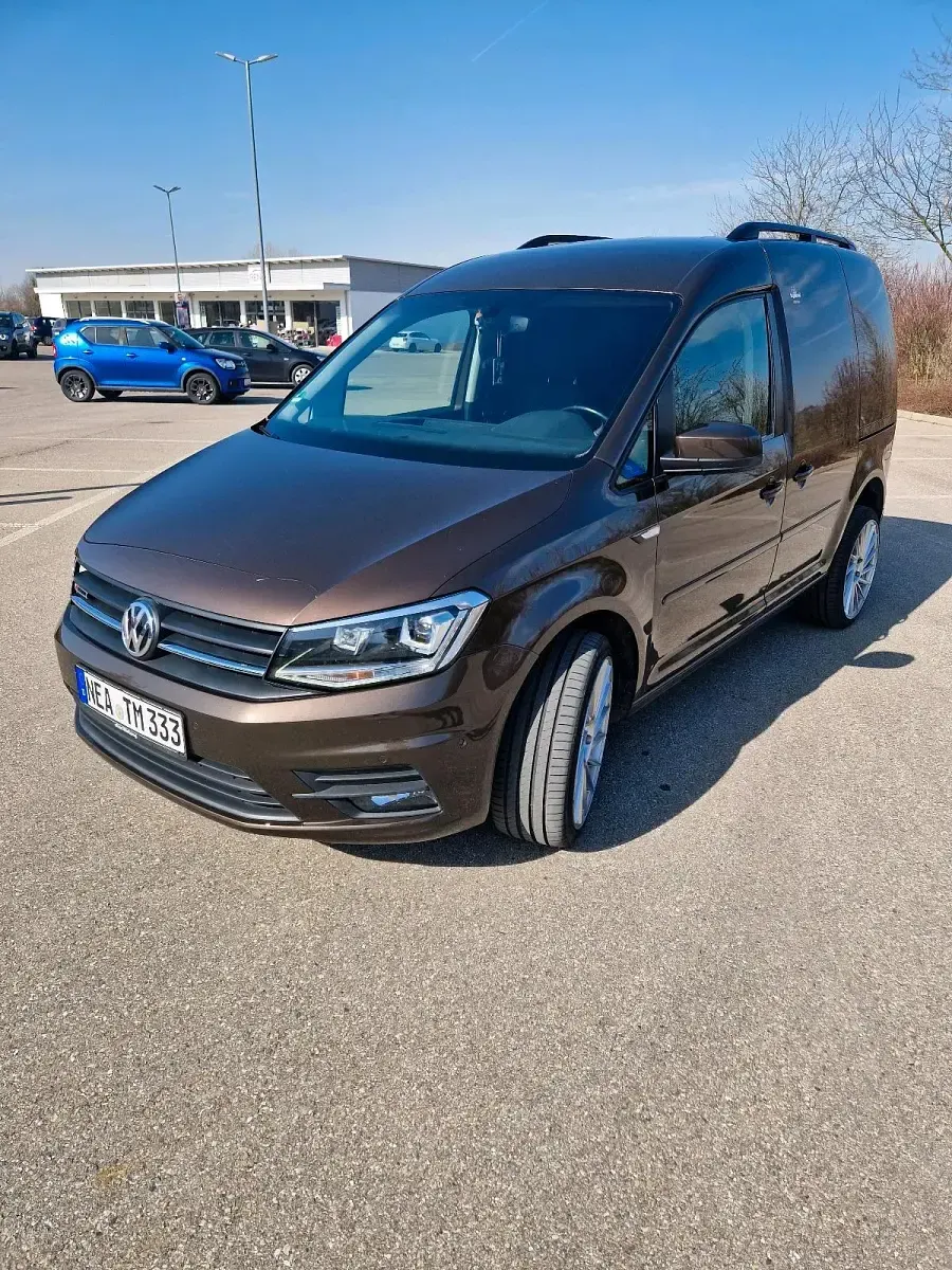 Second-hand VW Caddy 150 CP (110 kW) 2016 Maro Monovolum