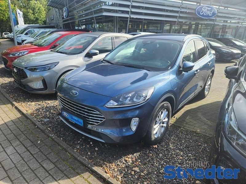 Blau Gebraucht 2021 Ford Kuga Titanium SUV | 28.749 € (Teuer) - Bild 1/4
