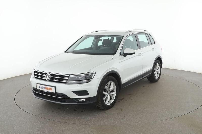 Weiß Gebraucht 2019 VW Tiguan Highline SUV | 22.110 € (Superpreis) - Bild 1/3