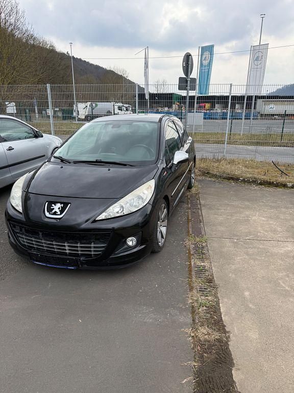 Gebraucht Peugeot 207 Sportium 156 PS (114 kW) 2010 Schwarz Kleinwagen