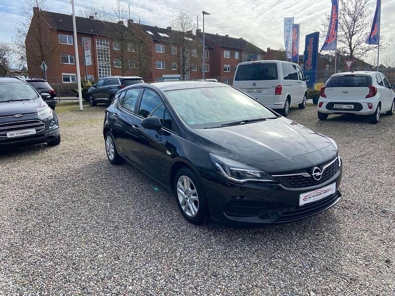 Gebraucht Opel Astra Edition 110 PS (80 kW) 2020 Black meet kettle Limousine