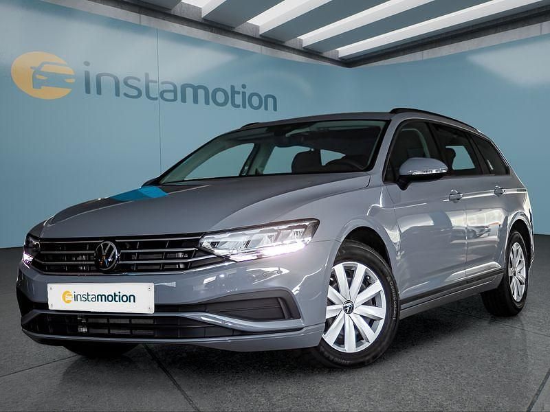 Grau Gebraucht 2023 VW Passat Kombi | 28.149 € (Fairer Preis) - Bild 1/4