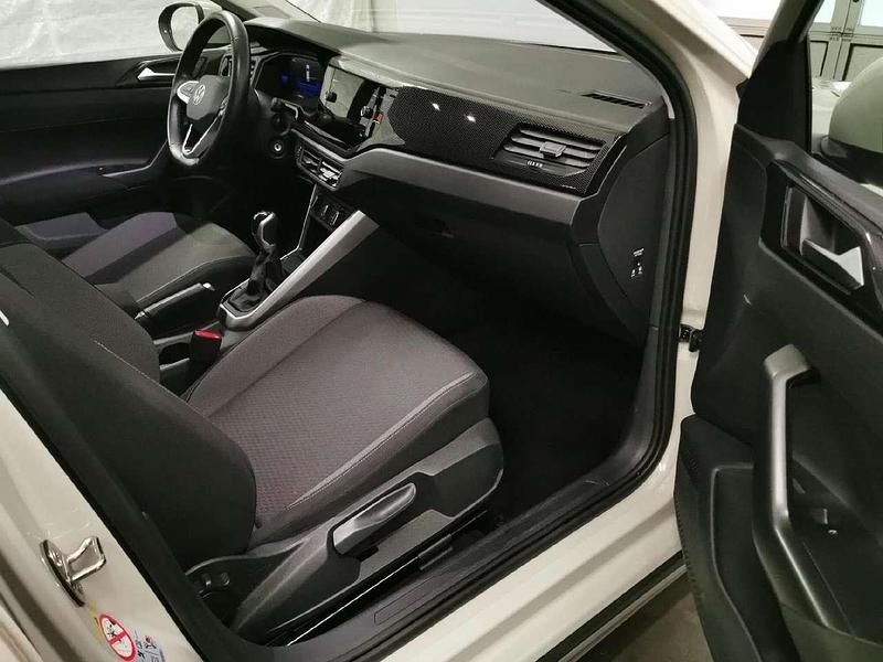 Gebraucht VW Taigo Life 95 PS (69 kW) 2023 Ascotgrau SUV