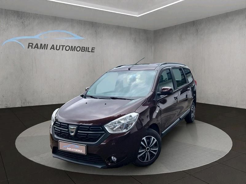 Rot Gebraucht 2018 Dacia Lodgy Van / Kleinbus | 8.499 € (Superpreis) - Bild 1/4