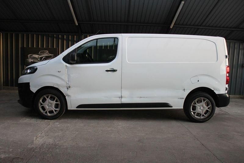 Usata Citroën Jumpy 122 CV (89 kW) 2019 Bianco Monovolume